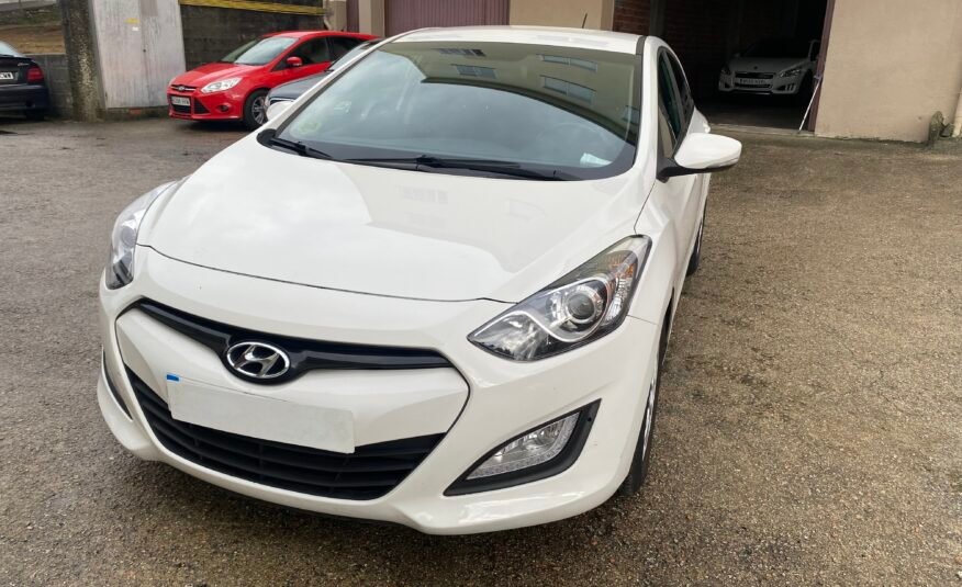 HYUNDAI I 30 1.4 CRDI TECNO