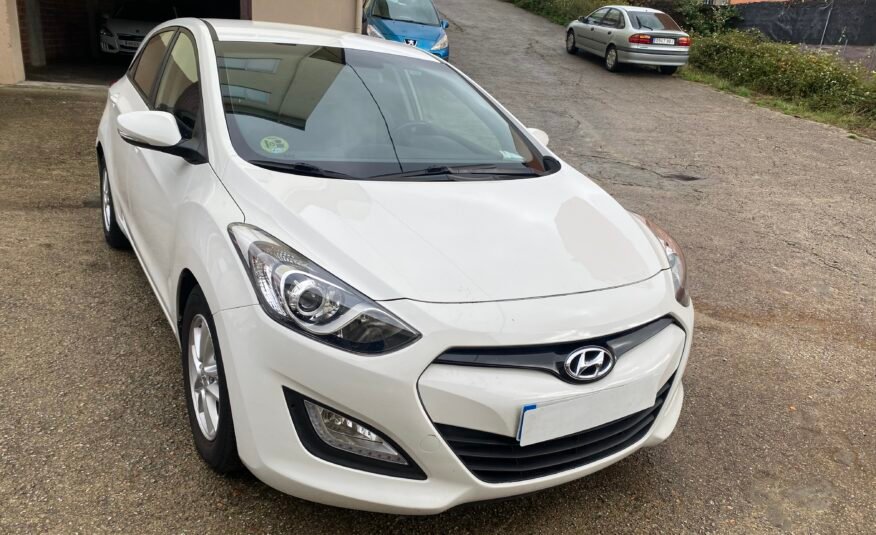 HYUNDAI I 30 1.4 CRDI TECNO