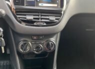 PEUGEOT 208 1.6 hdi style