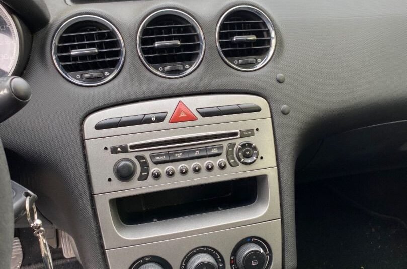 PEUGEOT 308 1.6 hdi comfort