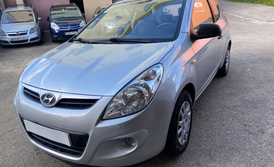 HYUNDAI I 20 1.2 3P