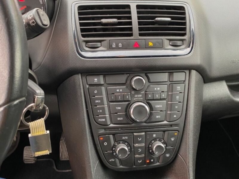 OPEL MERIVA 1.3 CDTI SELECTIVE