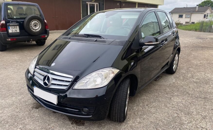 MERCEDES- BENZ A 160 CDI