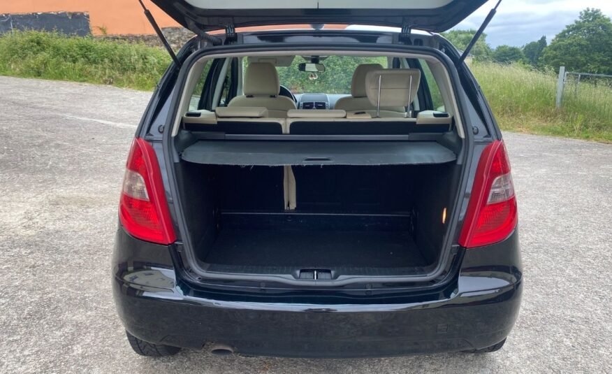 MERCEDES- BENZ A 160 CDI