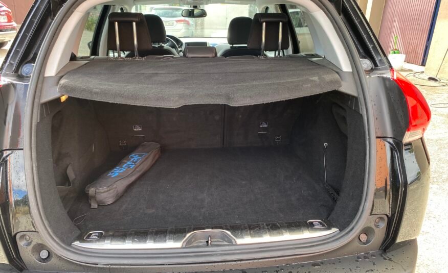 PEUGEOT 2008 1.6 HDI ALLURE