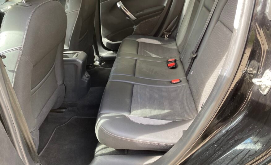 PEUGEOT 2008 1.6 HDI ALLURE