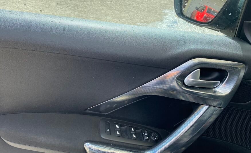 PEUGEOT 2008 1.6 HDI ALLURE