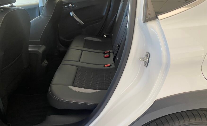 PEUGEOT 2008 1.2 ALLURE