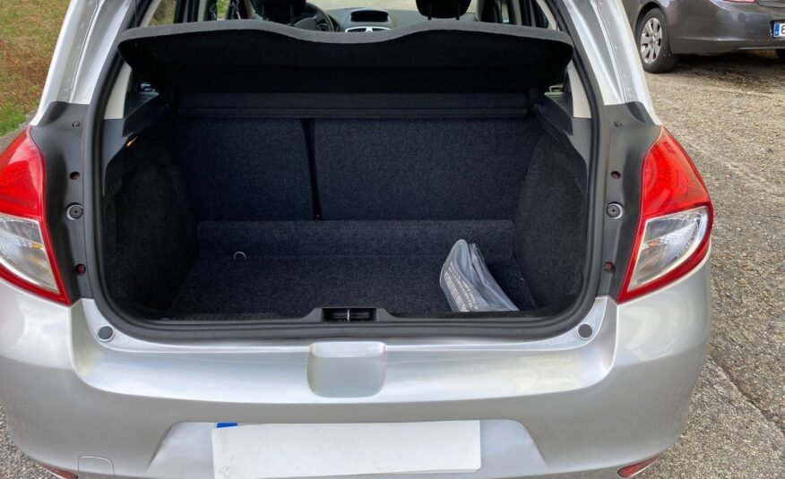 RENAULT Clio 1.5 DCI DINAMIQUE