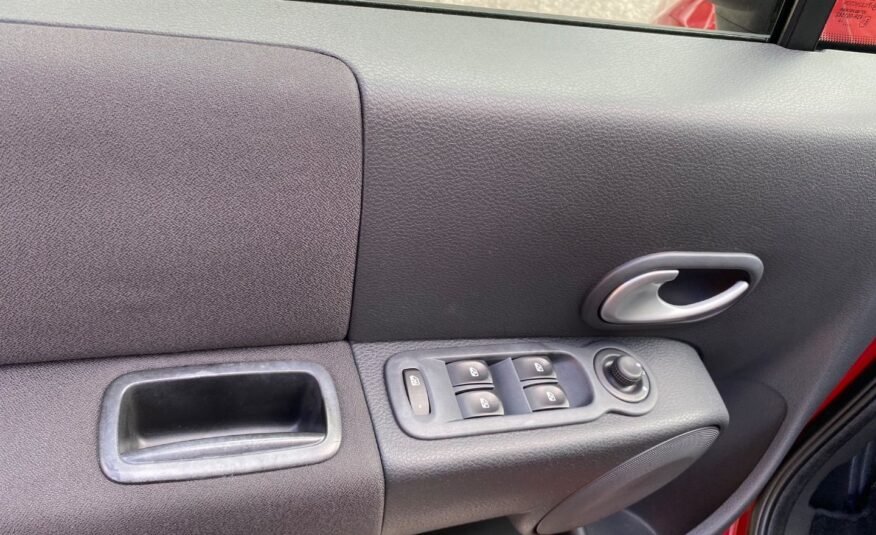 RENAULT GRAND MODUS 1.2 DINAMIQUE