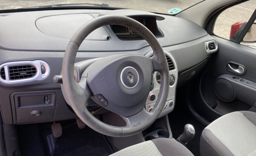RENAULT GRAND MODUS 1.2 DINAMIQUE