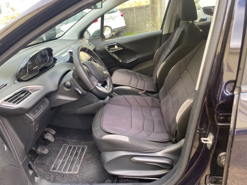 PEUGEOT 208 1.4 HDI STYL