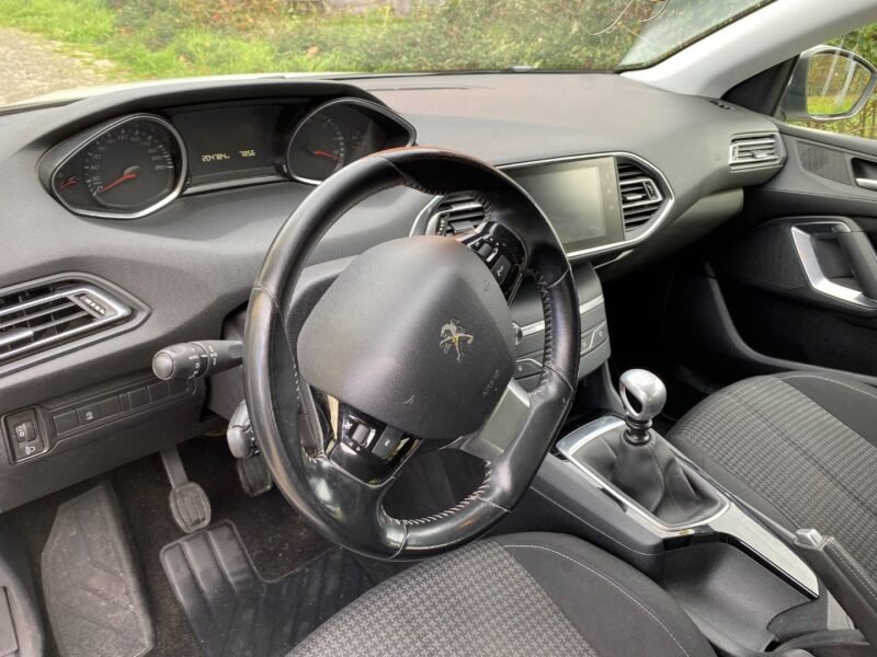 PEUGEOT 308 1.5 HDI BUSINES LINE