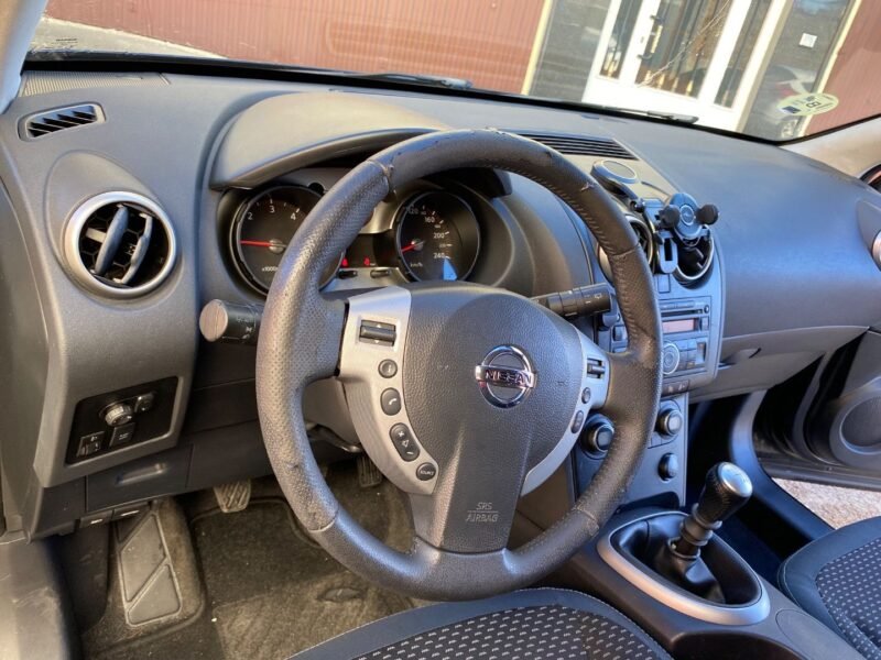 NISSAN QASHQAI 2.0 DCI ACENTA