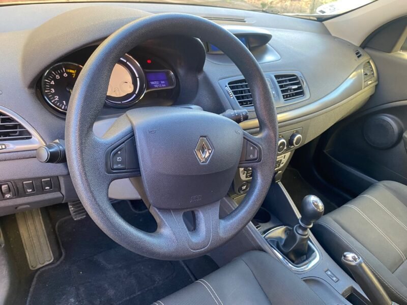 RENAULT MEGAN 1.2 TCE BUSINES