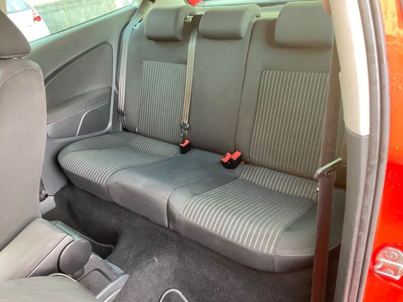 VOLKWAGEN POLO 1.6 TDI SPORT