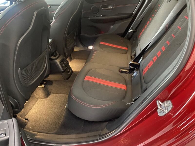 BMW 218d 2.0 active toureg