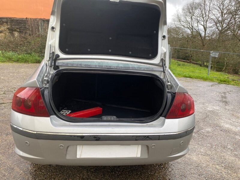 PEUGEOT 407 2.0 HDI ST SPORT