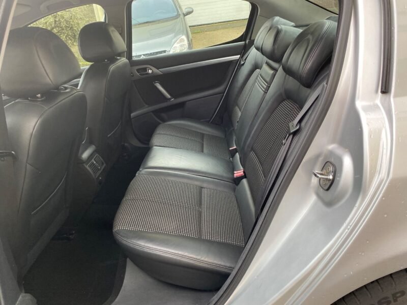 PEUGEOT 407 2.0 HDI ST SPORT