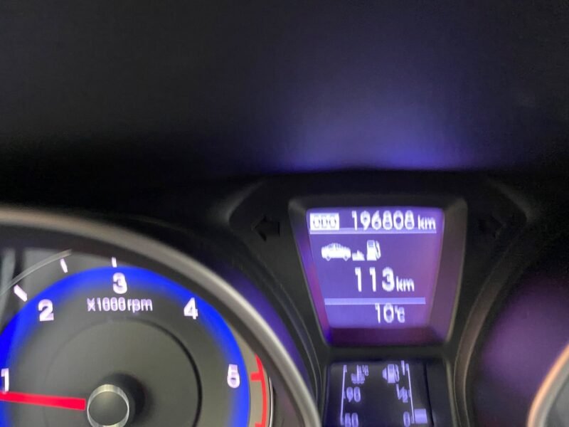 HYUNDAI I 30 1.4 CRDI CITY S