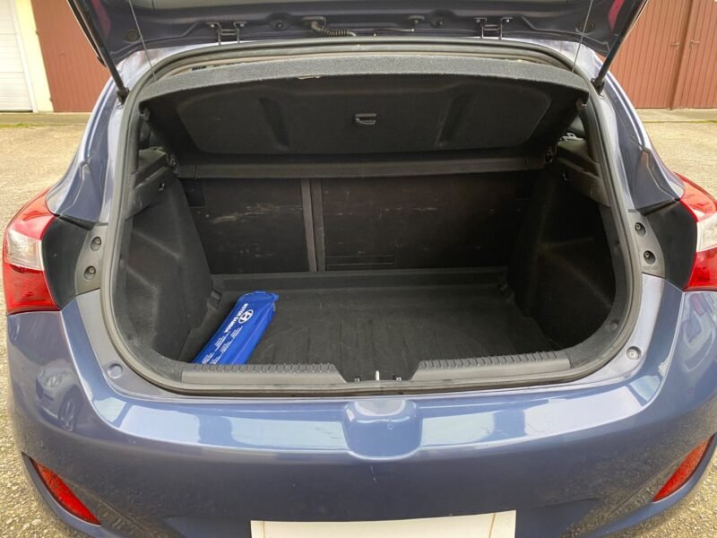 HYUNDAI I 30 1.4 CRDI CITY S