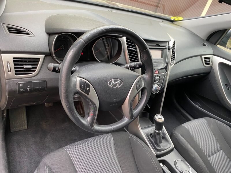 HYUNDAI I 30 1.4 CRDI CITY S