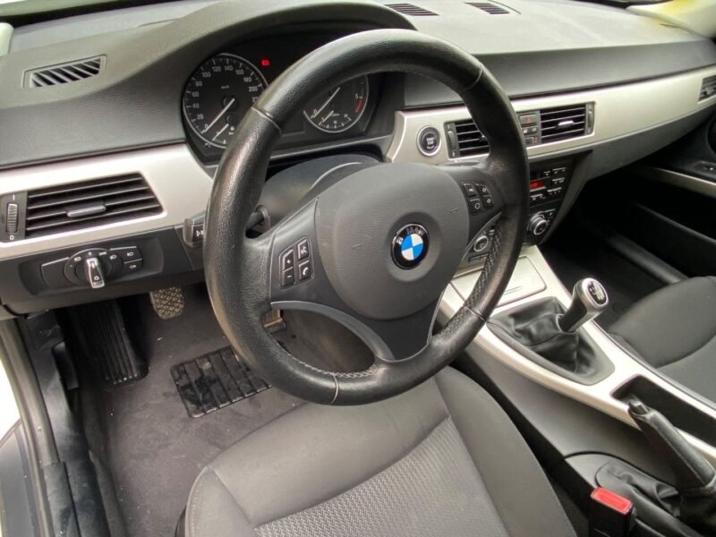 BMW 318D 2.0