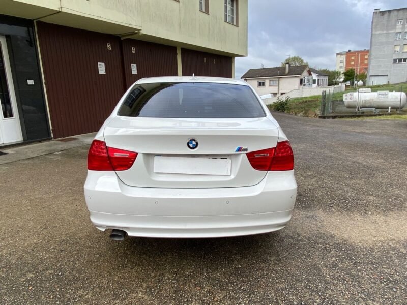 BMW 318D 2.0