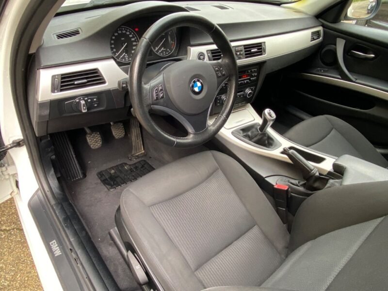 BMW 318D 2.0