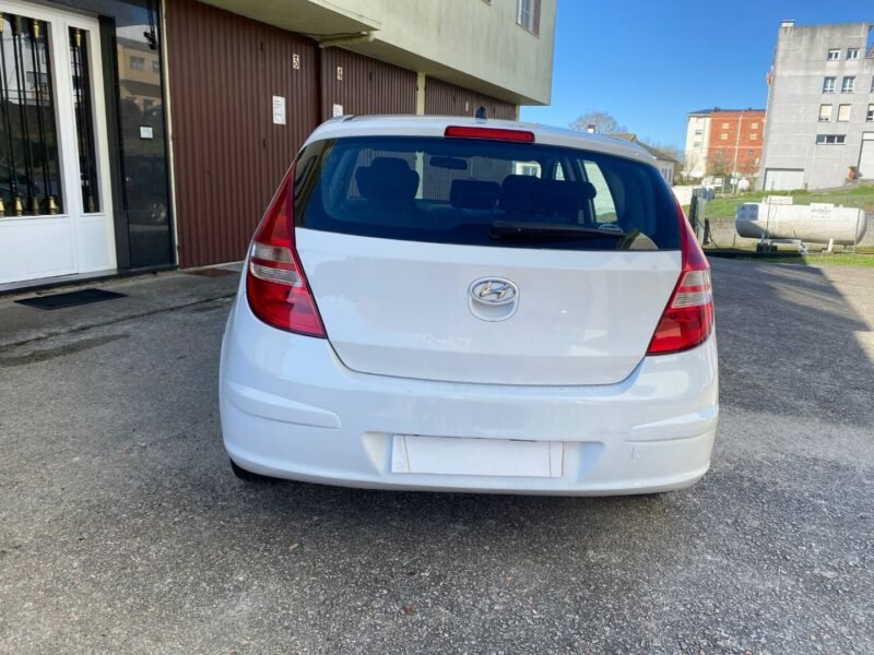 HYUNDAI I 30 1.6 CRDI