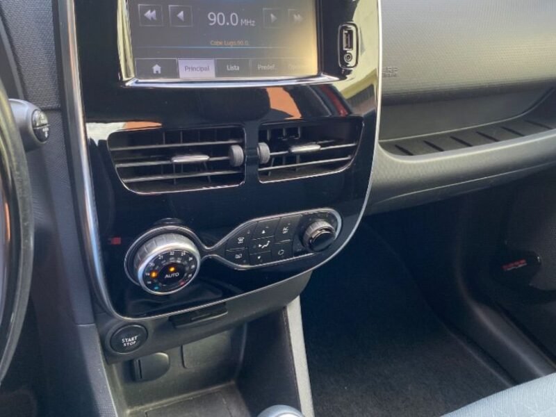 RENAULT CLIO 1.5 DCI