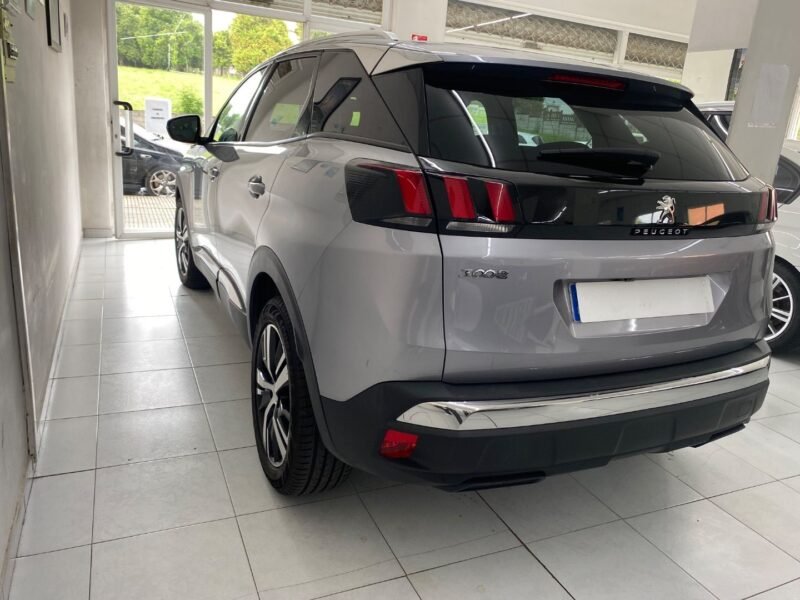 PEUGEOT 3008 HDI EAT8 ALLURE