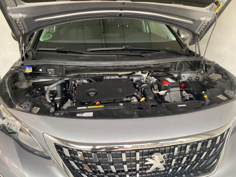 PEUGEOT 3008 HDI EAT8 ALLURE