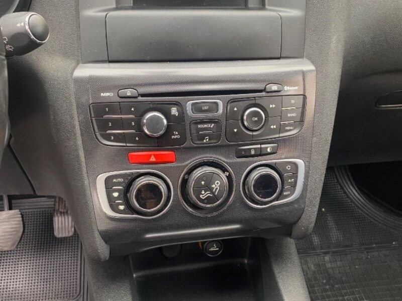 CITROEN C4 1.6 HDI COLLECTION