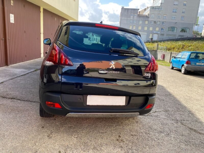 PEUGEOT 3008 1.6 HDI ALLURE