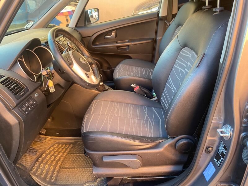 KIA VENGA 1.6 CRDI