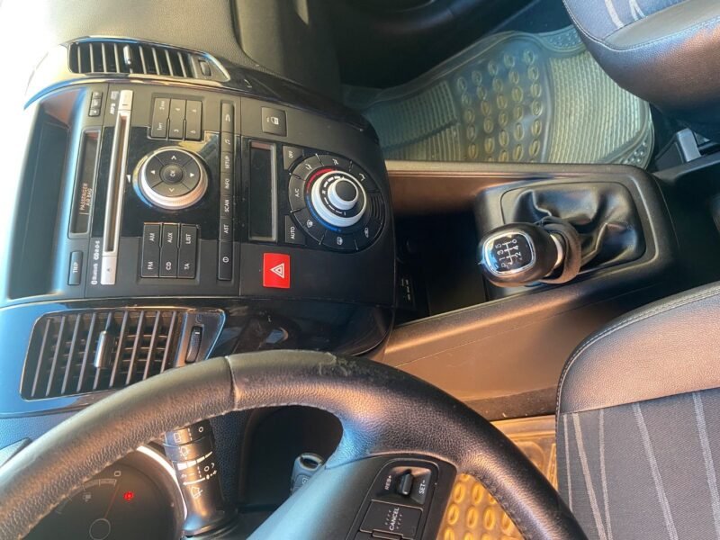 KIA VENGA 1.6 CRDI
