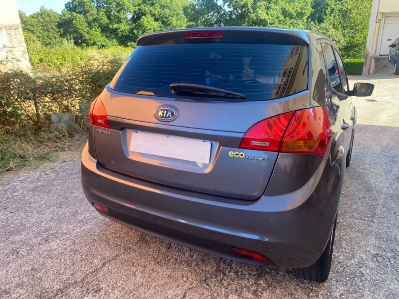 KIA VENGA 1.6 CRDI