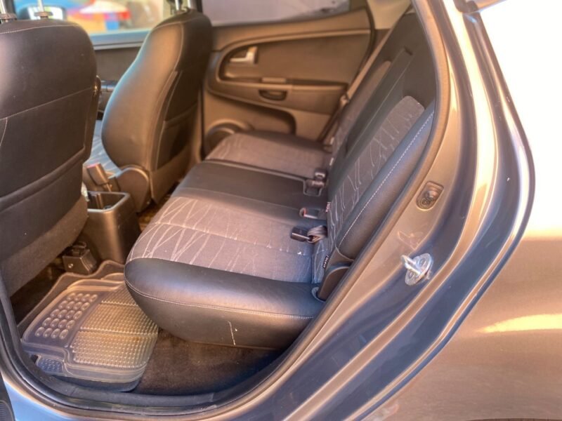 KIA VENGA 1.6 CRDI