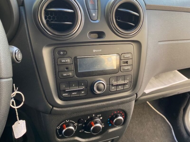 DACIA DOKKER 1.5 DCI ESENTIAL
