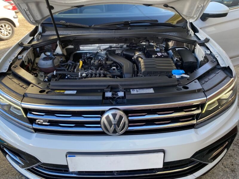 VOLKSWAGEN TIGUAN 1.5 TSI R LINE